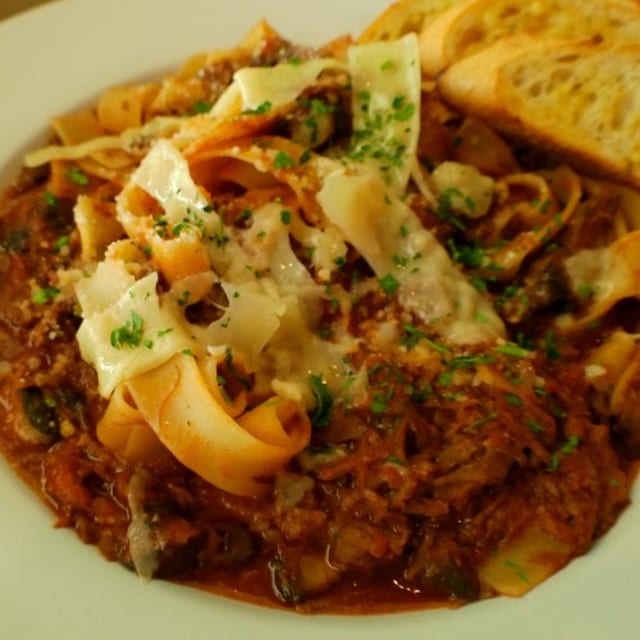 PAPPARDELLE W/ BRAISED SHORT RIBS.
