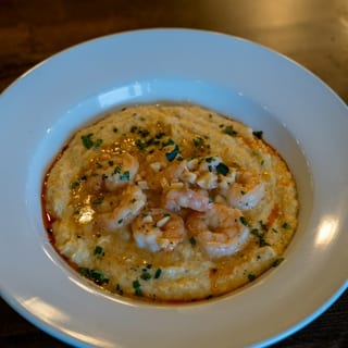 SHRIMP & GRITS